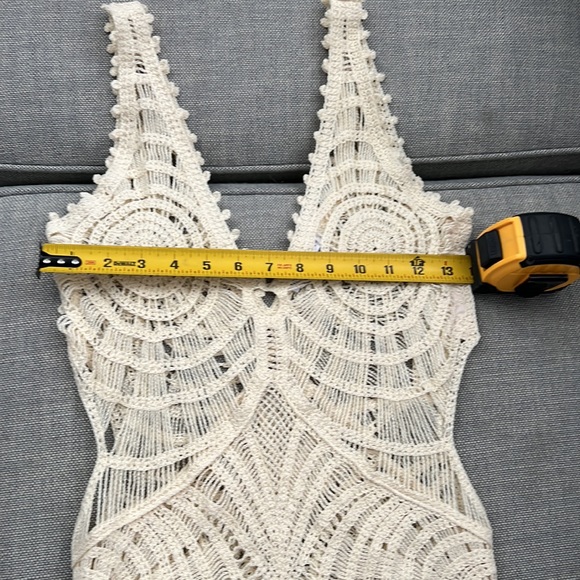 Zara Cut Out Crochet Dress - Picture 4 of 6